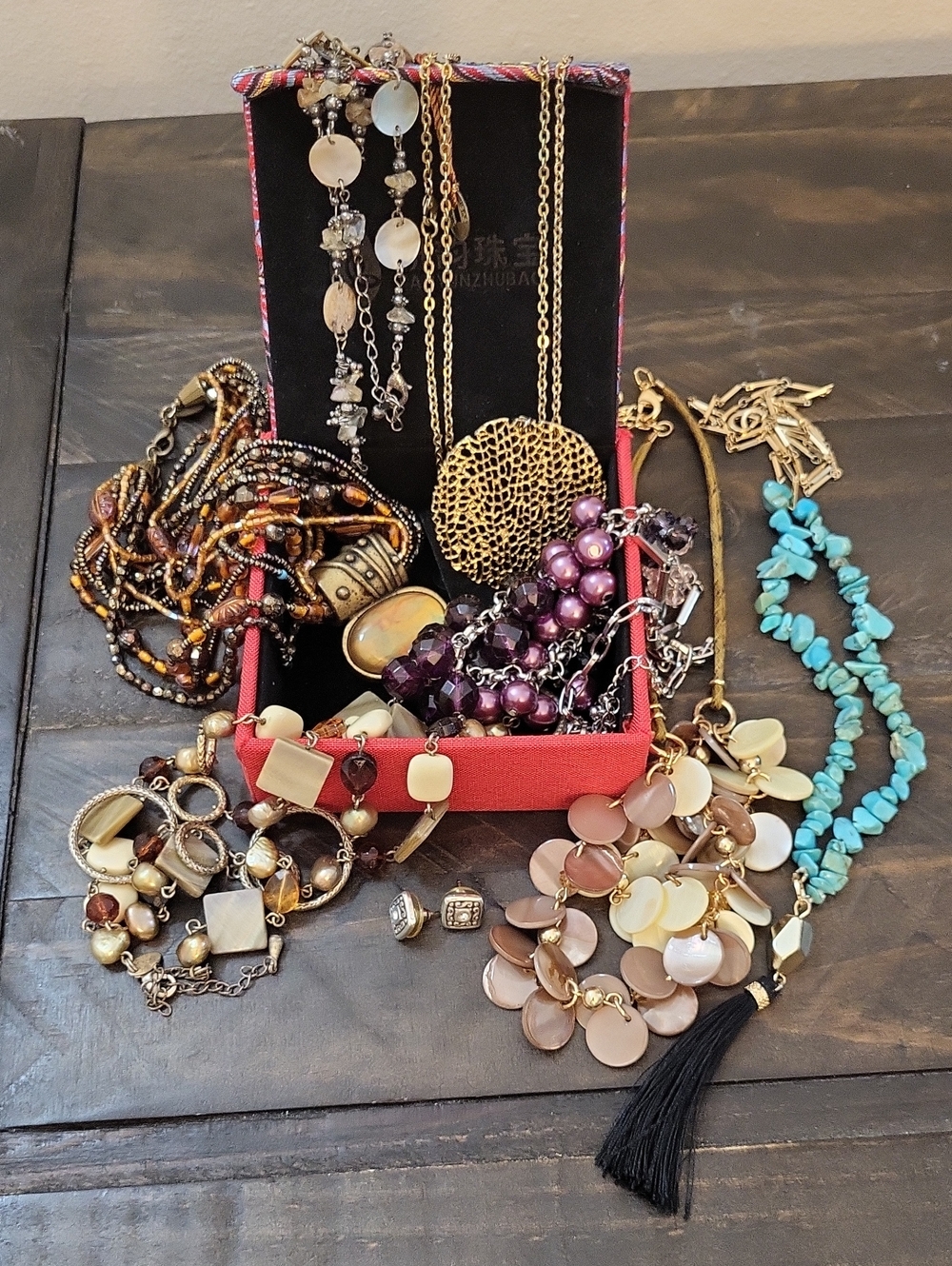 Necklaces & Earrings Assorted Beaded & Pendant Styles With Silk Jewerly Box